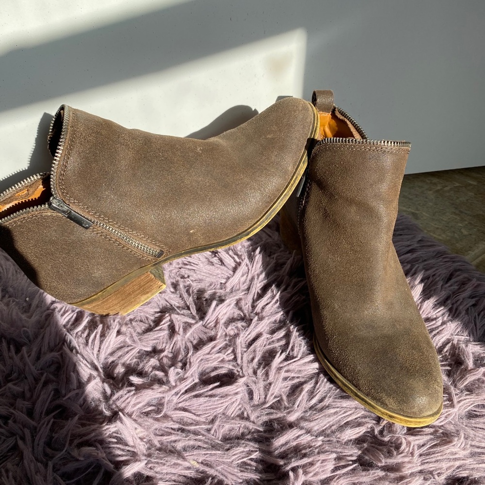 Lucky Brand Basel Flat Bootie